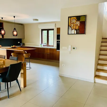 Villa Cosima In Ruhiger Lage, Naehe Porec
